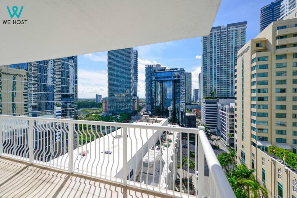 Amazing 3Br Condo At Brickell With City Views ميامي المظهر الخارجي الصورة